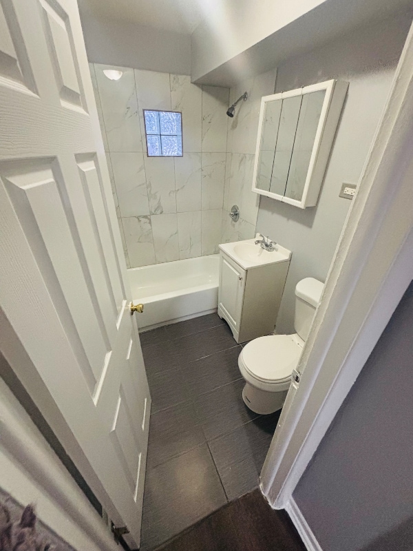 Photo - 7830 S Yates Blvd Unit 4