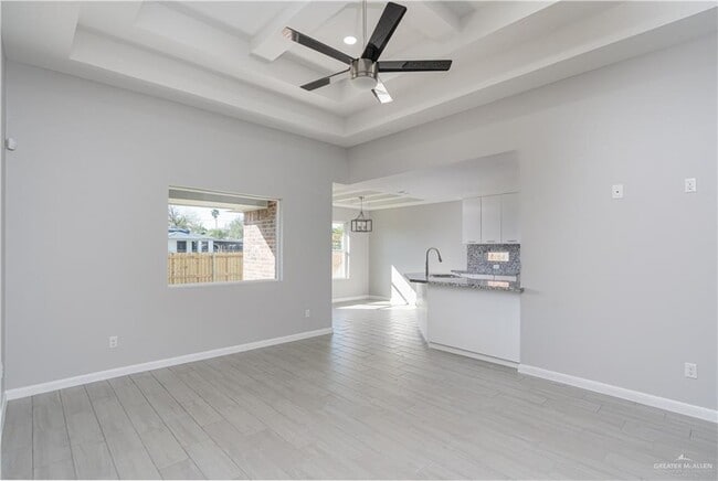 Photo - 13 Ginger Ave