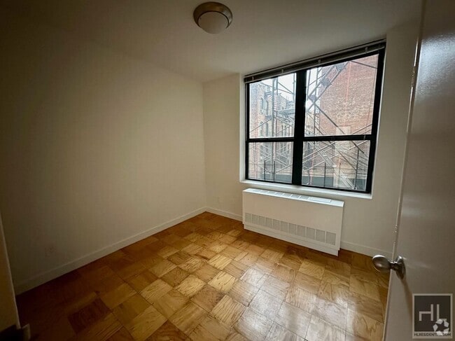 Building Photo - W 87th St Rental