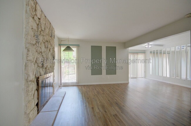 Photo - 4 Millstone Ct