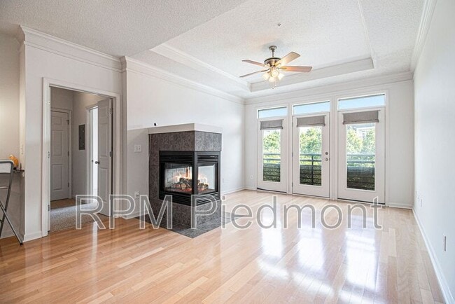 Building Photo - 401 16th St NW Unit #1481