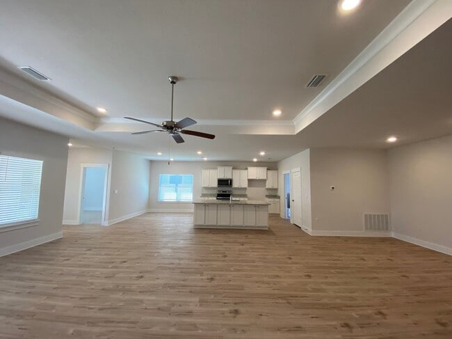 Photo - 3398 Southwind Dr