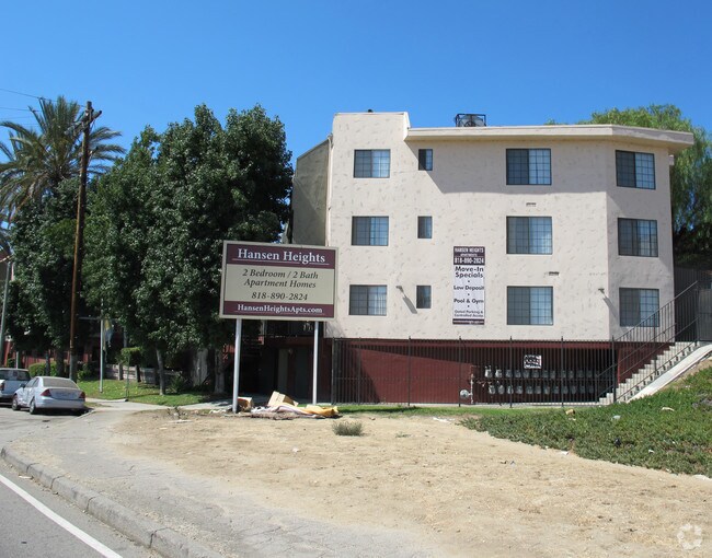 Hansen Heights - Hansen Heights