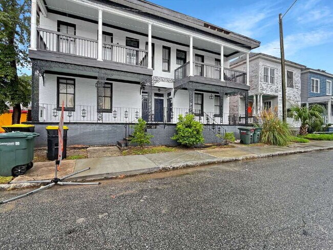 Photo - 316 W 42nd St