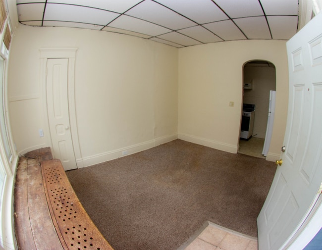 Photo - 312 Woodward Ave Unidad 4