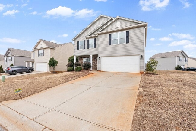 200 Willow Grv Wy