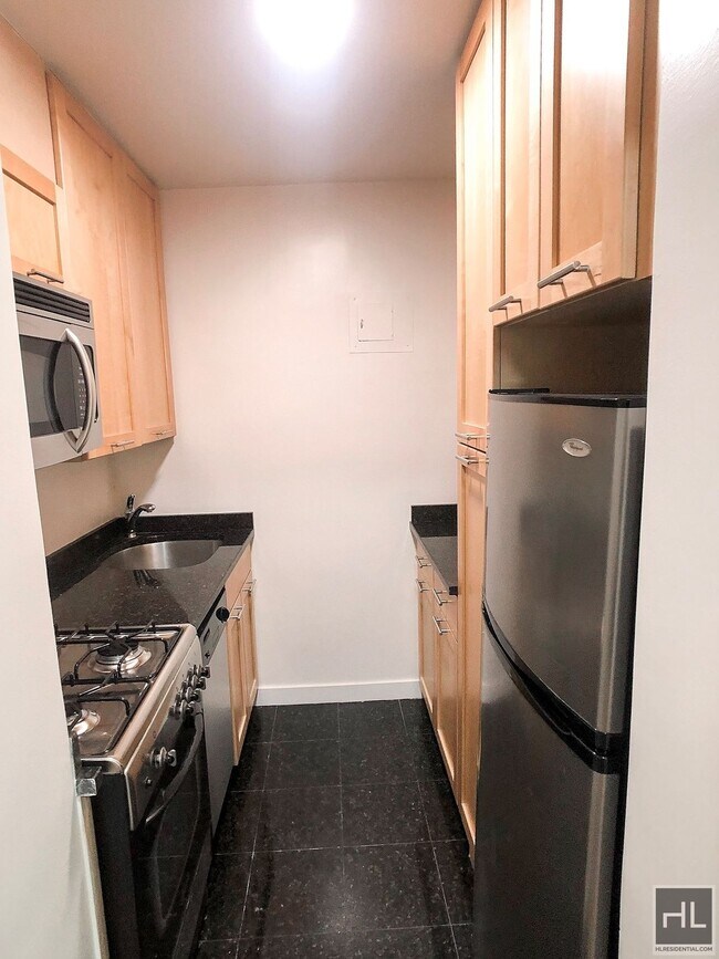 Photo - Fourth Avenue Unit 10J