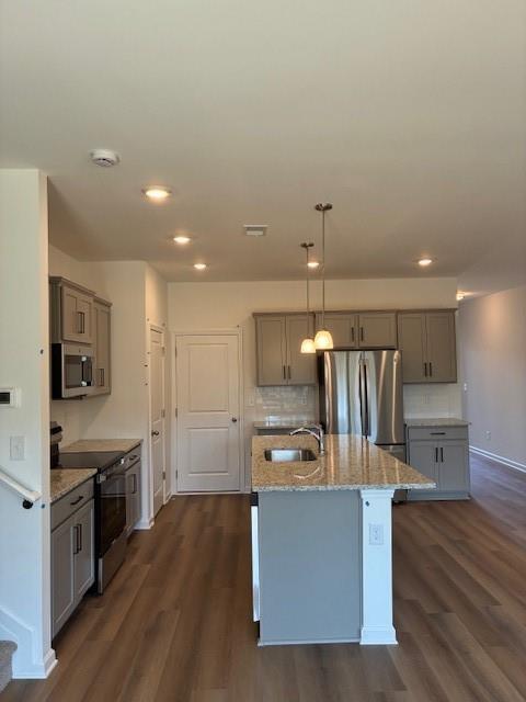 Photo - 328 Mountain Blvd S