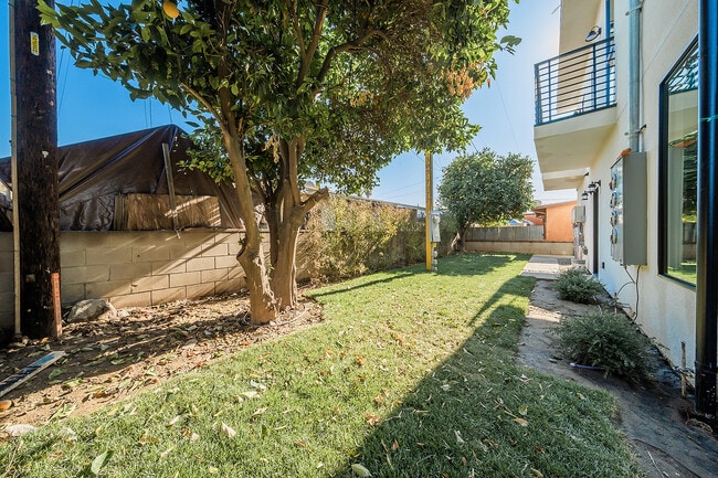 Photo - 668 Keenan Ave