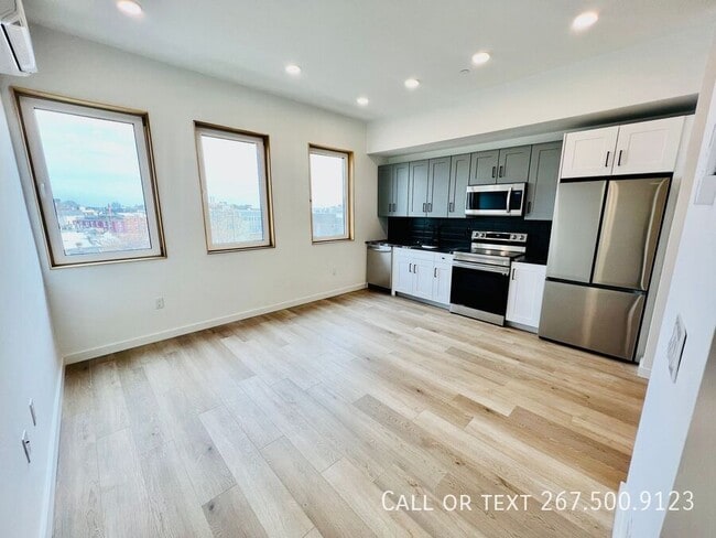 Building Photo - 1308 N Front St Unit 2 Rental