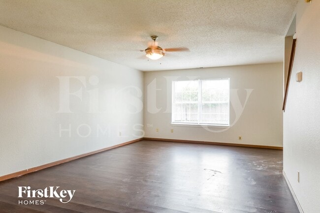 Photo - 5742 Ensley Ct