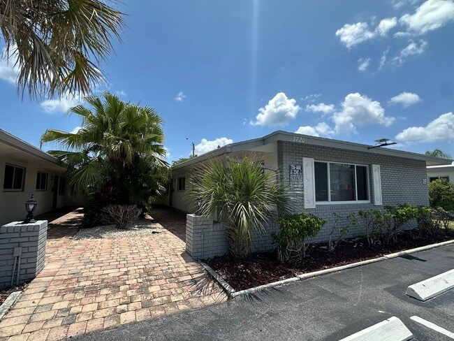 Photo - Lighthouse Point Apartments LLC