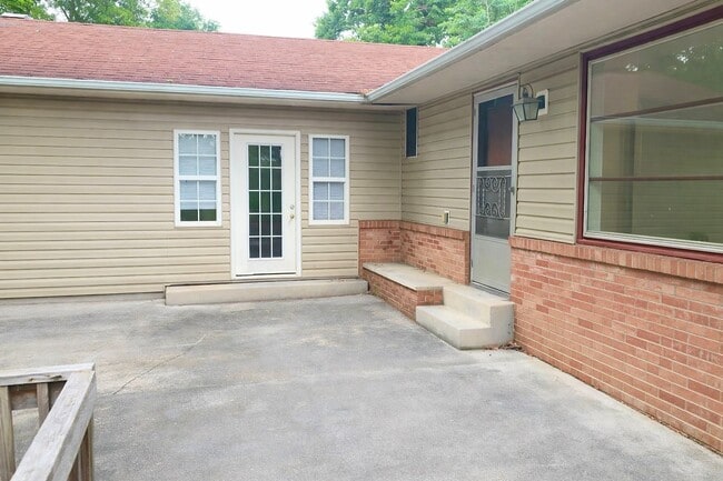 Photo - 1933 Fenwood Dr