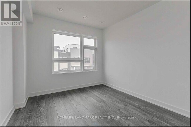 Photo - 1121 Cooke Blvd.