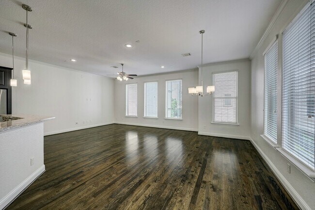 Photo - 1518 Birdsall St