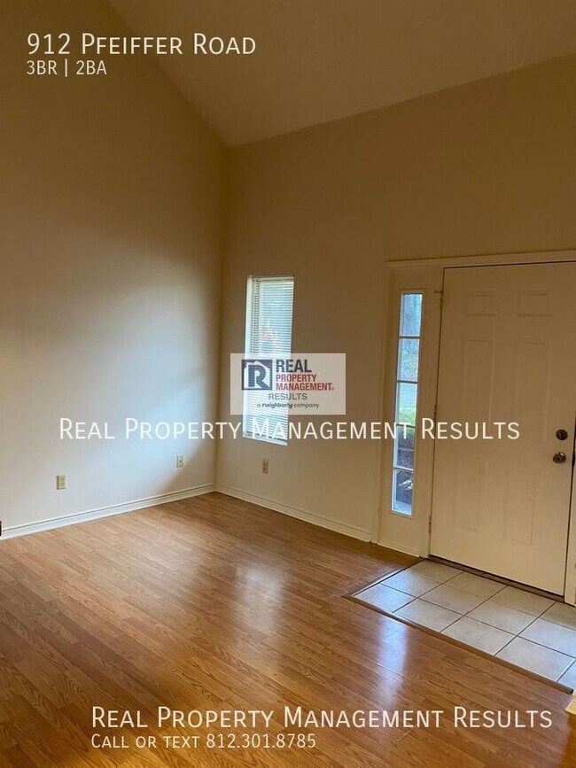 Photo - 912 Pfeiffer Rd