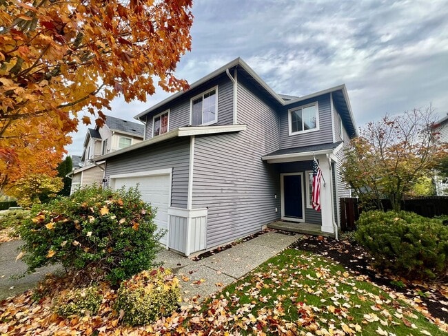 Building Photo - Pet Friendly Tumwater Hill Home