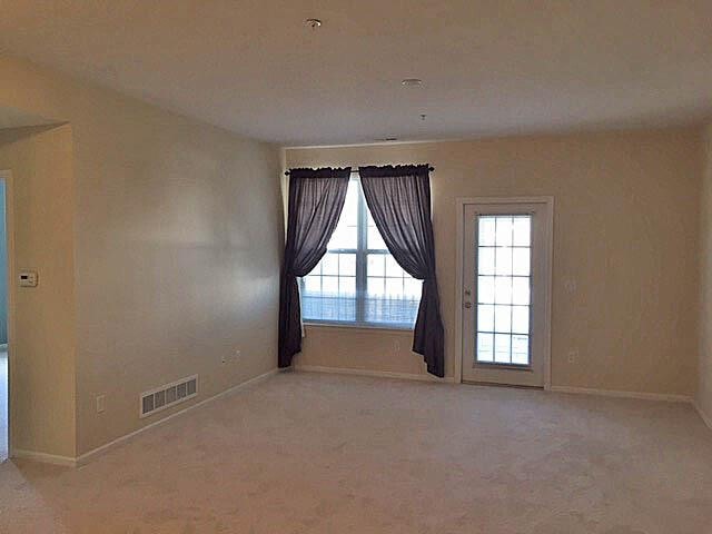 Photo - 926 W Summerfield Gln Cir