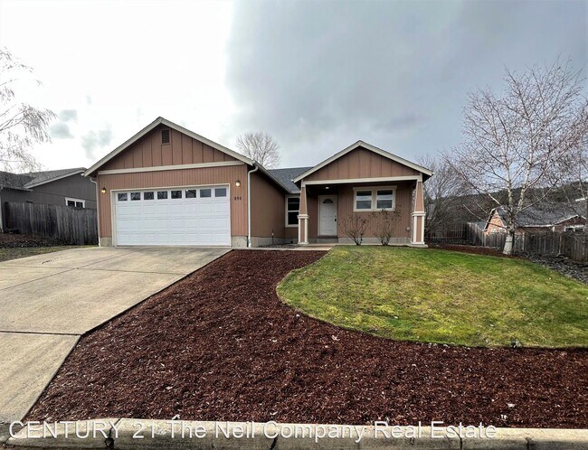 3 br, 2 bath House - 896 Callahan Drive - 3 br, 2 bath House - 896 Callahan Drive