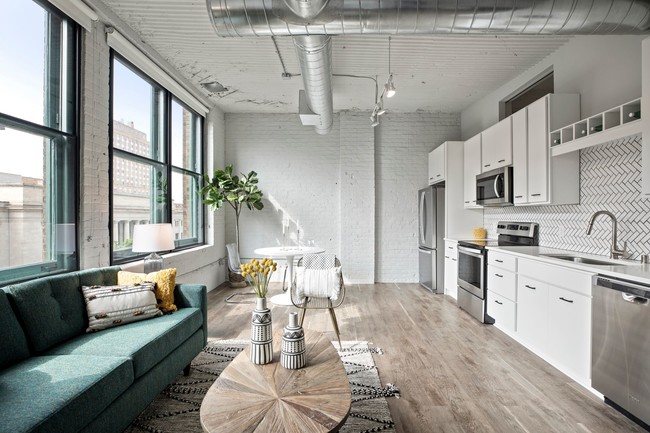 One Bedroom - The Jax Rental