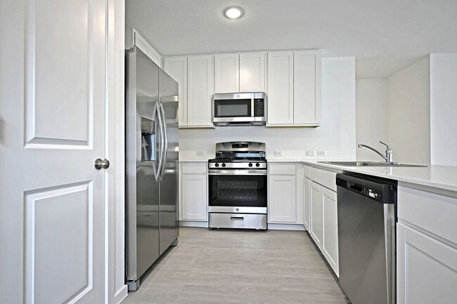 Photo - 2412 Shady Grv