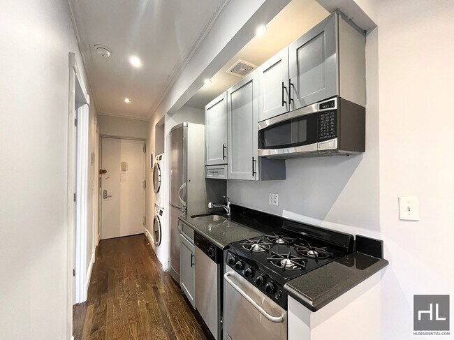 Photo - E 13TH ST. Unit 3F