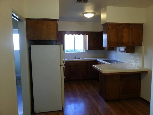 Photo - 123 Undisclosed St