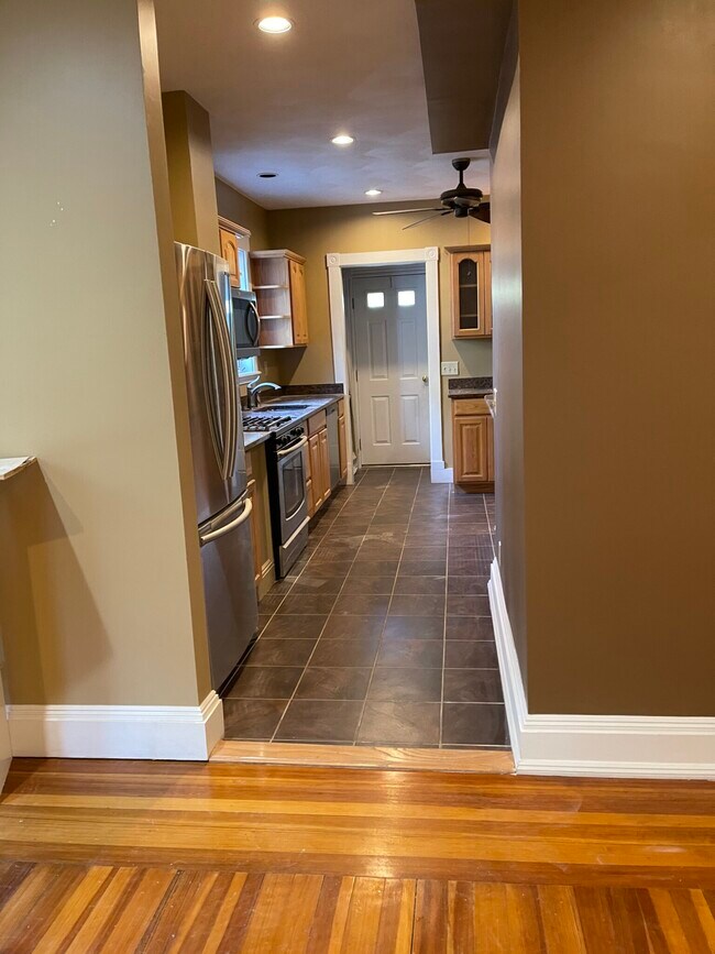 Photo - 12 Barton St Unit 1