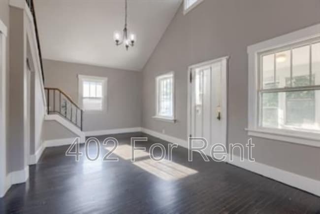 Photo - 4332 Fowler Ave