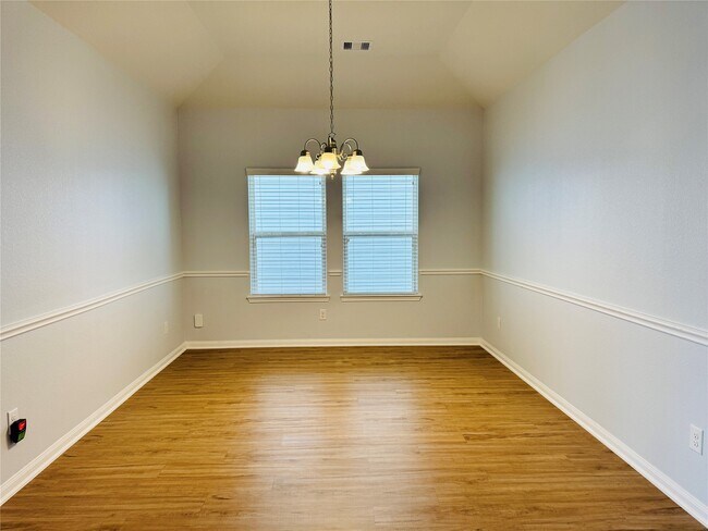 Photo - 13018 Laura Lake Dr