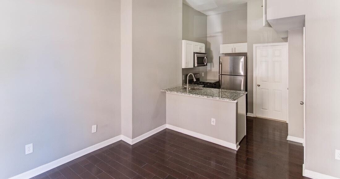Photo - 1705 Saint Paul St Apartments Unit 1F