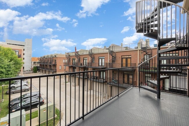 Building Photo - Germantown Beauty! Rental