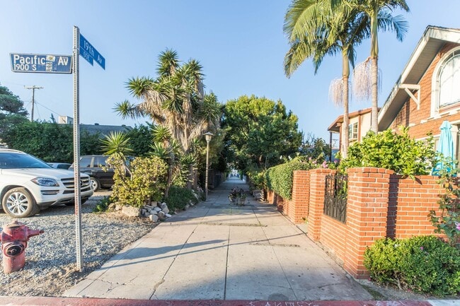 Photo - 25 19th Ave Unit E