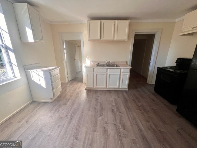 Photo - 1202 Juniper St