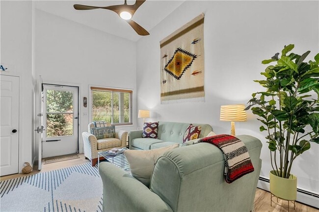 Photo - 26-30-30 W Narragansett Ave