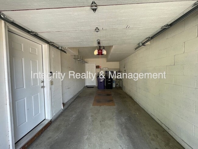 Photo - 1811 S Quebec Way