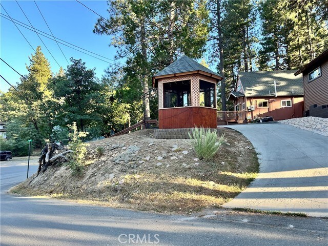 2242 Deep Creek Dr