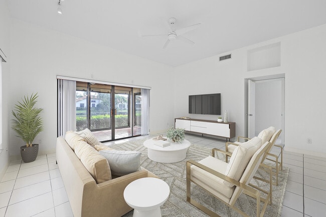 Photo - 2735 SW Mariposa Cir