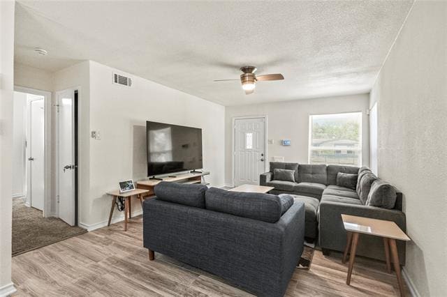 Photo - 2315 Housley Dr