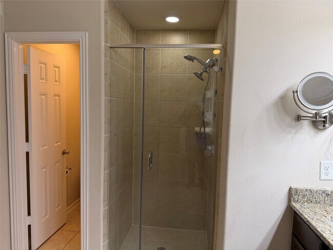 Photo - 29015 Davenport Dr