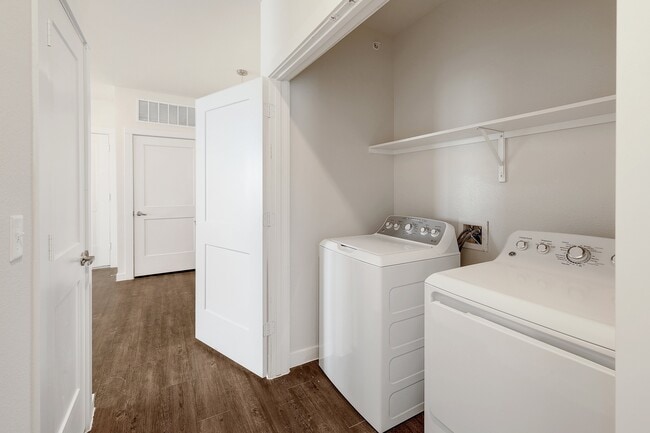In-unit Washer & Dryer
