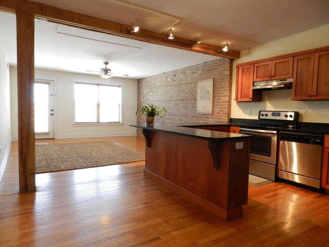 Photo - 505 Fay St Unit 202