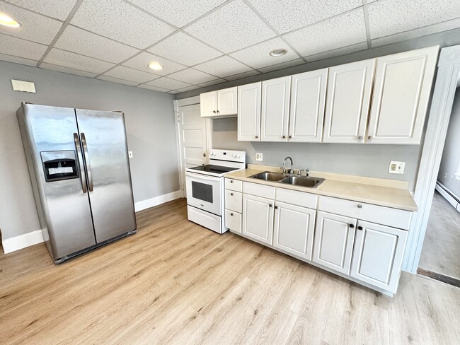 Kitchen - 30 Spruce St Apartamentos Unidad 1