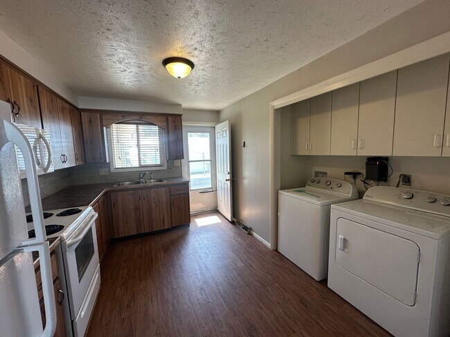 Photo - 520 W 32nd St Unit 520