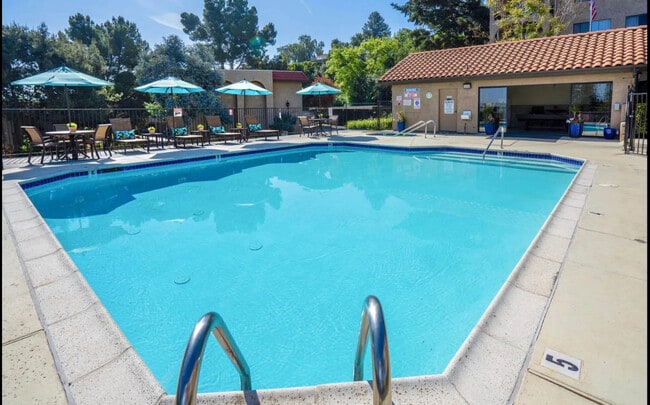 Photo - The Highlands - Main Office