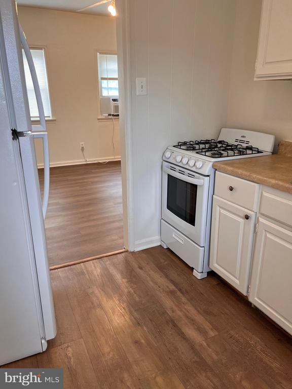 Building Photo - 3435 6th St Unit B Rental
