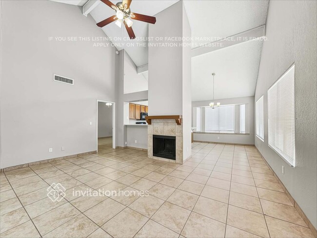 Photo - 2142 W Monona Dr