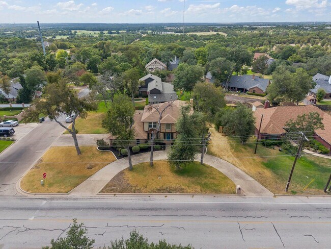 4306 Hickory Rd