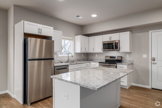 Building Photo - Fulbright Heights