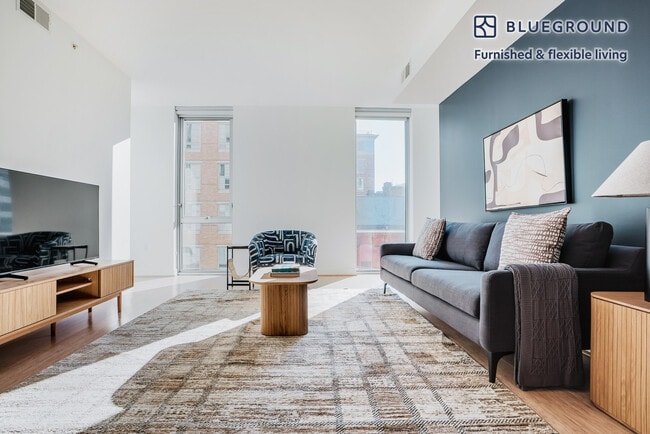 Building Photo - 825 10th St NW Rental